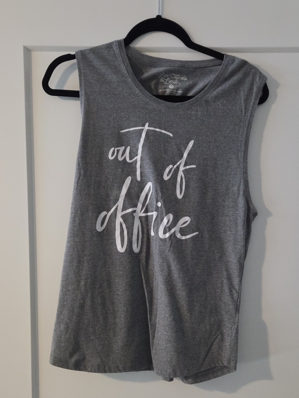 Gray 'Out of Office' Graphic Sleeveless Tank Top